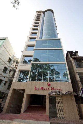 玫瑰酒店(La Rose Hotel)