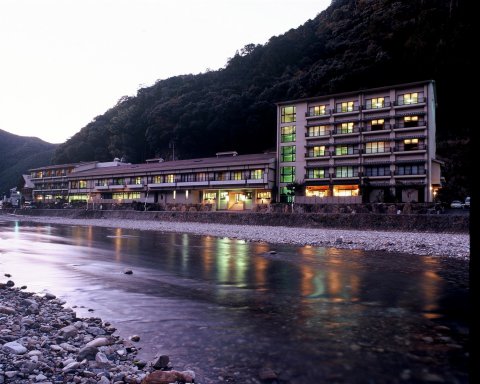 川汤温泉富士屋酒店(Kawayu Onsen Fujiya)