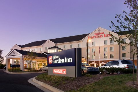 银泉白橡树希尔顿花园酒店(Hilton Garden Inn Silver Spring White Oak)