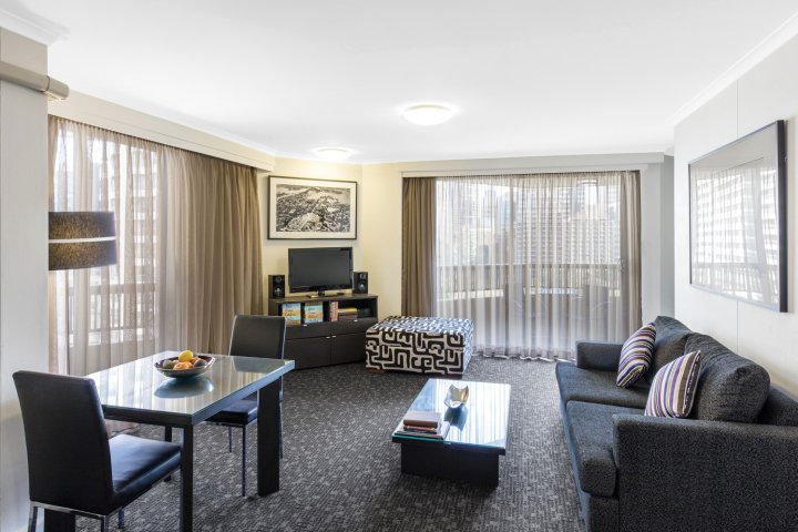 盛橡悉尼海德公园套房大酒店(Oaks Sydney Hyde Park Suites)