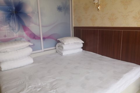 海北祁连县拉洞台农家院