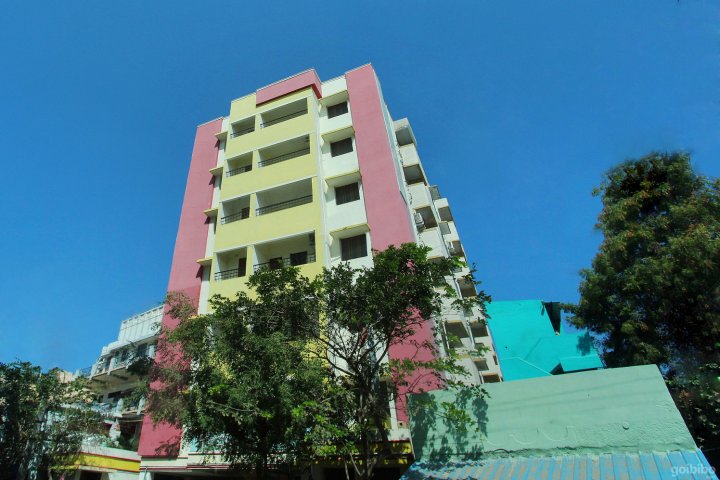OYO 24540 Veera Amohaa Service Apartments