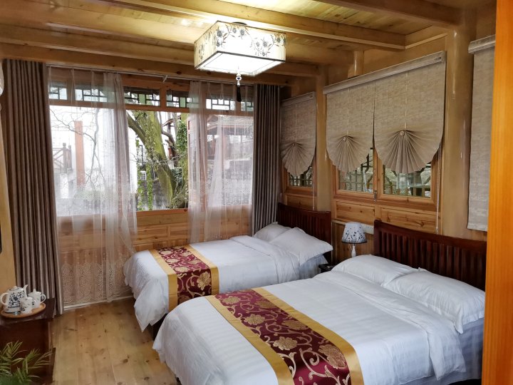 旧州古镇名儒别苑客栈