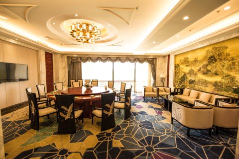 圣林花园国际酒店