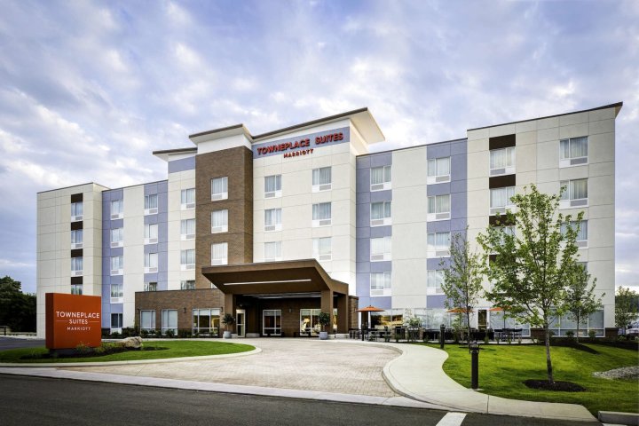 堪萨斯城布雷克利夫万豪唐普雷斯套房酒店(TownePlace Suites by Marriott Kansas City at Briarcliff)