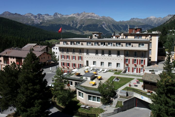 贝尔尼纳酒店(Hotel Bernina)