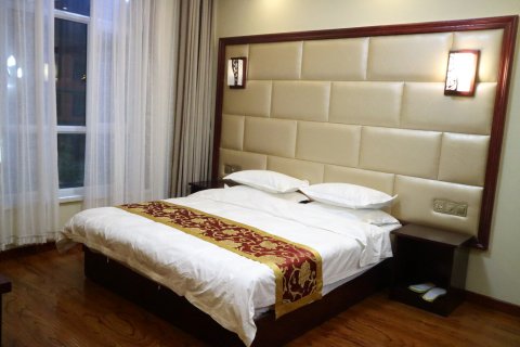 玛曲彭措岗宾馆