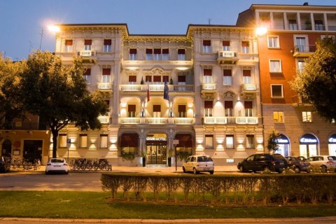 维罗纳英迪格酒店 维罗纳艺术大酒店(Hotel Indigo Verona - Grand Hotel Des Arts, an IHG Hotel)