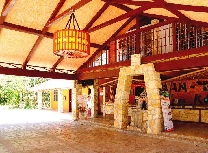 蝉卡乡村度假村(Chan-Kah Resort Village Convention Center & Maya Spa)