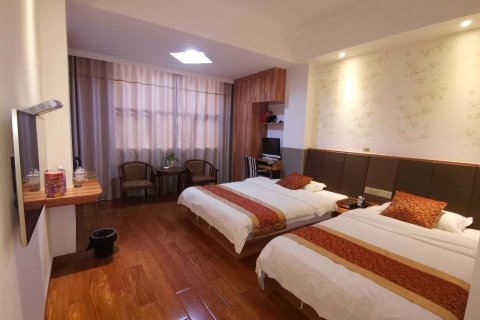 江华天鹅湖商务酒店