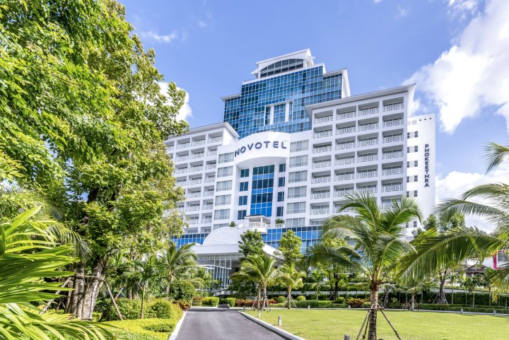 普吉岛佛基拉诺富特城市酒店(Novotel Phuket City Phokeethra)