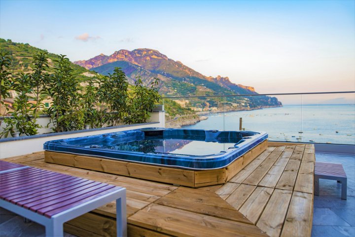 通海无瑕别墅-日光浴室-按摩浴缸-停车场(SEA ACCESS SPOTLESS VILLA - Solarium - Jacuzzi - Parking)