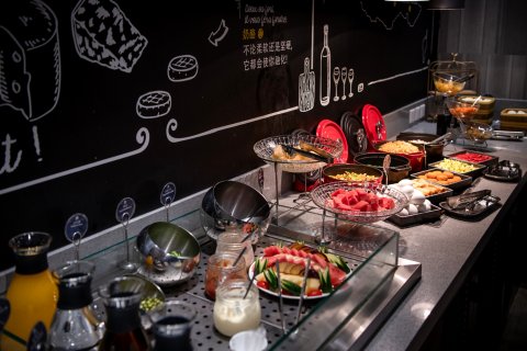 康铂酒店(西安钟楼店)