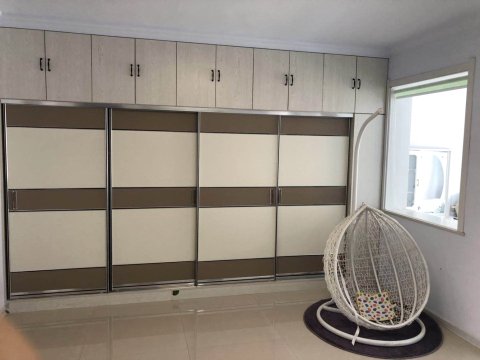 北镇杨先生和刘女士公寓(4号店)