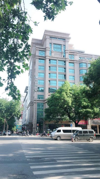 美伦酒店(西安大差市地铁站店)