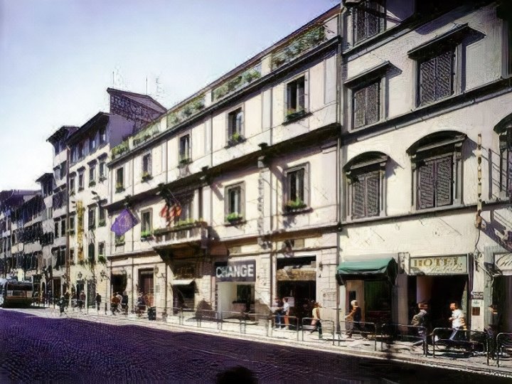 伯西阿尼酒店(Hotel Bonciani)