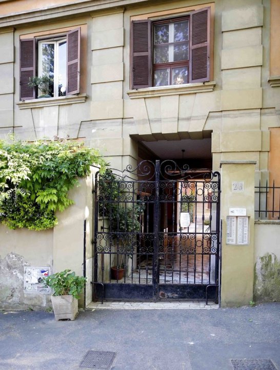 拉斯提弗列丽城住宿加早餐旅馆(Trastevere Belvedere B&B)