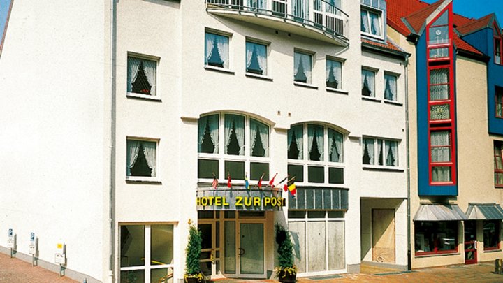 苏姆波斯特酒店(Hotel Zur Post)