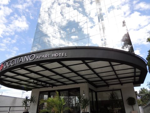 欧西塔诺阿帕特酒店(Occitano Apart Hotel)