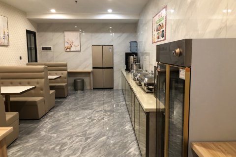 愉舍酒店(广州东湖地铁站珠江夜游码头店)