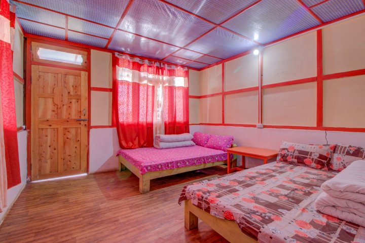 Nirmala Homestay(Rooms)