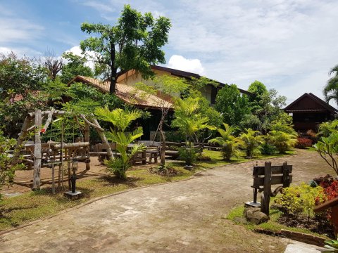 泰洪生态酒店(Thaihom Eco Hotel)