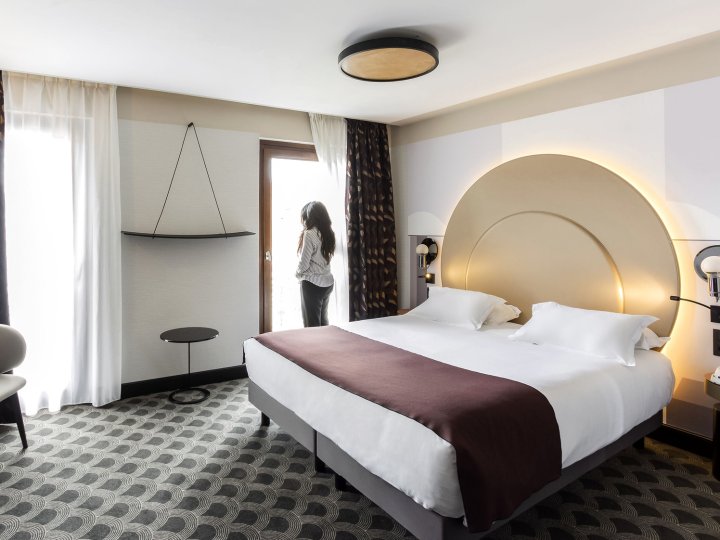 Hôtel Cannes Centre Univers