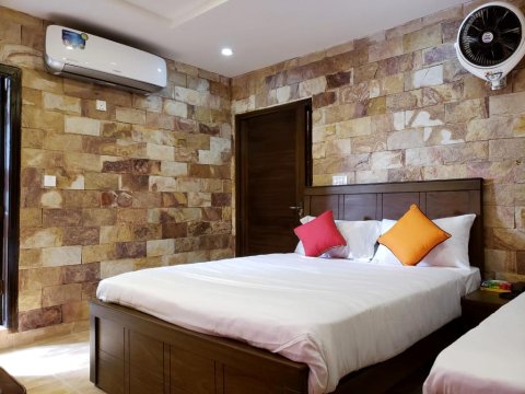 沙妍宾馆招待所(Shayan Inn Guest House)