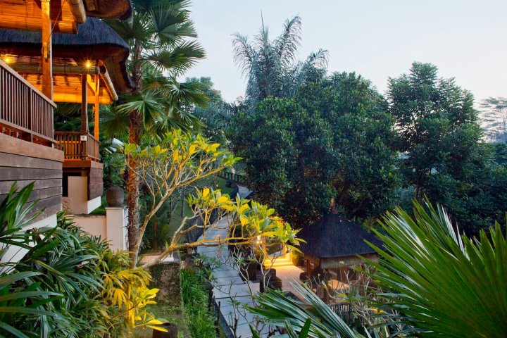 阿拉姆乌布文化别墅酒店(Alam Ubud Culture Villa and Residence)