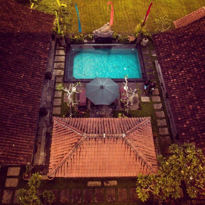 乌布奇森别墅(Villa Kicen Ubud)