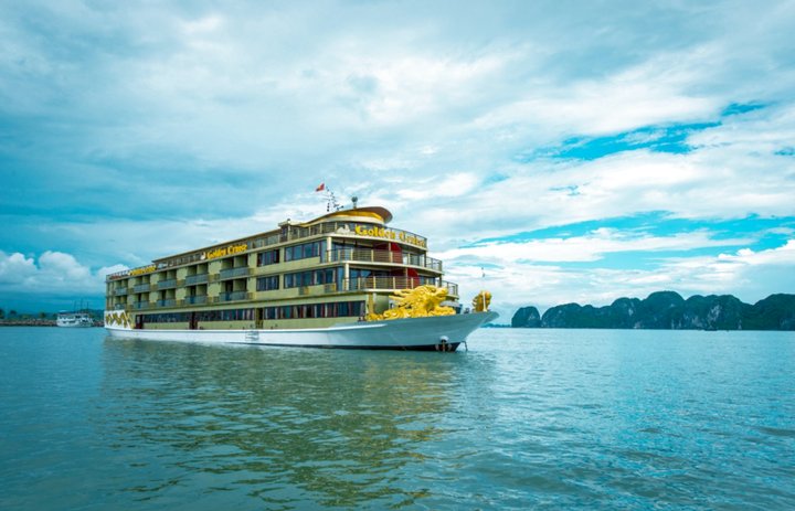 金巡航酒店(Golden Cruise)