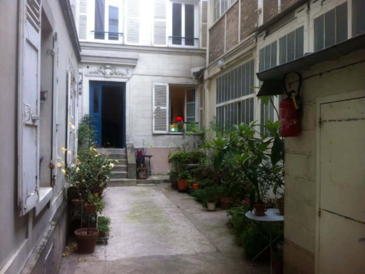 安东尼 - 蒙特马特雷公寓酒店(Montmartre Apartments - Antoine)