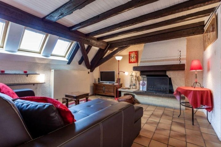 Appartement Typique et Cosy à Deux Pas de la cathédrale