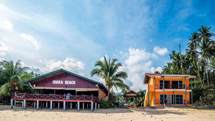 华拉海滩度假酒店(Juara Beach Resort)