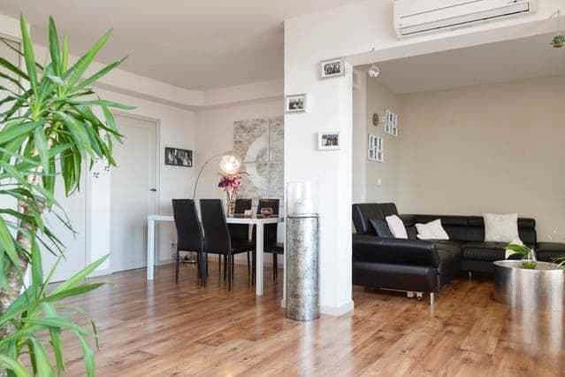 Modern Apart 70m2 - 2 Rooms - Parking