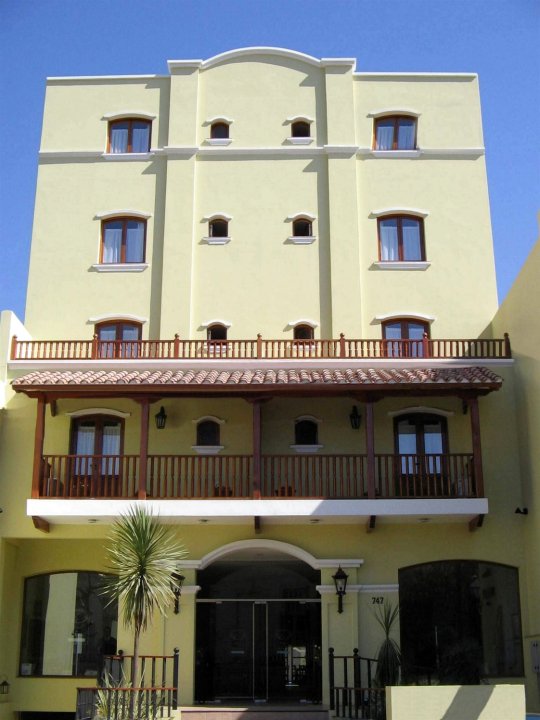 巴尔卡塞图斯德酒店(Altos de Balcarce Hotel)