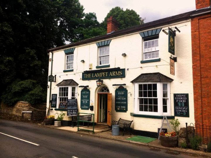 The Lampet Arms