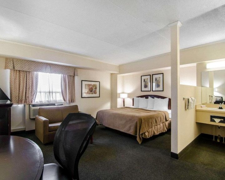 品质酒店(Quality Hotel Regina)