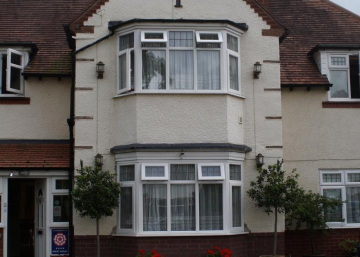 太阳谷住宿加早餐旅馆(Sunnydale Guest House)