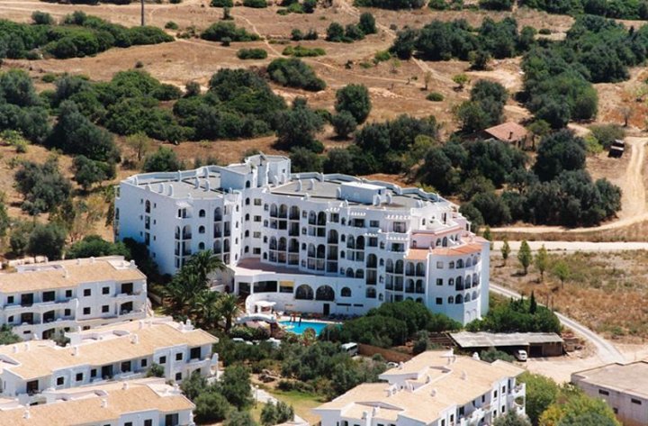 APARTAMENTOS CLUBE ALVOR GOLF