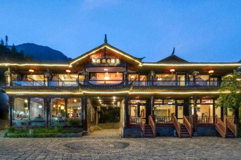 泸沽湖里格假日酒店