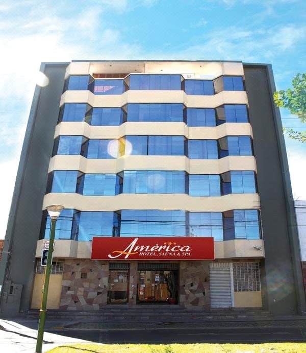 Hotel América