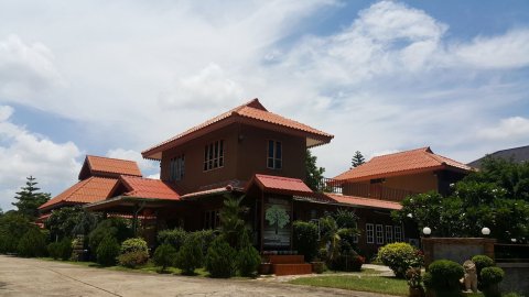 廊开府花园度假村(The Garden Resort Nongkhai)