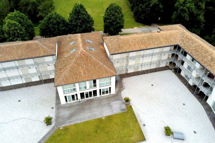 瓦坎斯奥勒 - 城堡庄园 - 拉罗谢尔/雷岛公寓式酒店(Vacancéole - le Domaine du Château - la Rochelle / Île de Ré)