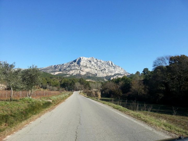 普罗旺斯地区艾克斯圣维克多山别墅酒店(Villa Sainte Victoire Aix en Provence)