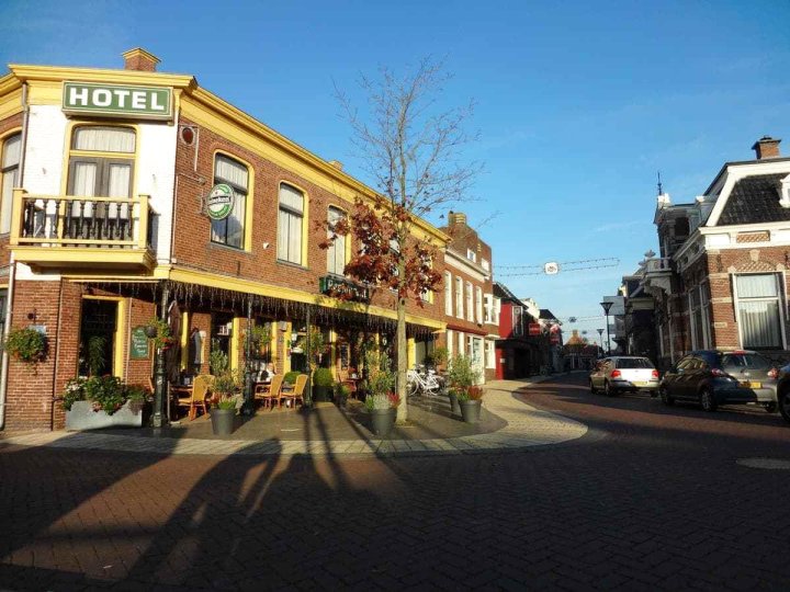 市政厅酒店(Hotel 't Gemeentehuis)