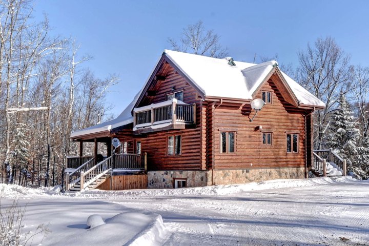 奥马哈木屋酒店(Chalet Omaha)