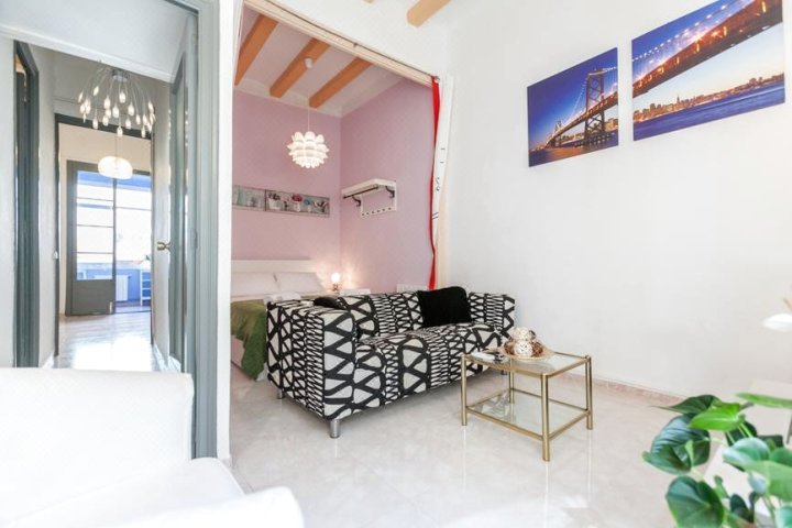 雅迪萨公寓(Poble Sec Charming Apartment)