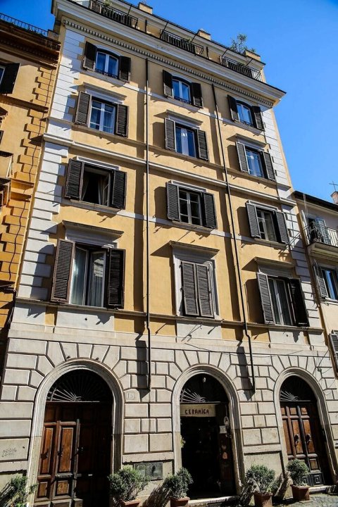 马瑞提经典住宅旅馆(Residenza Maritti Classic Rooms)