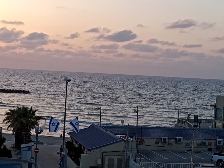 海滩海港海景酒店(Beach and Port Sea View)